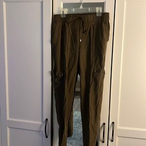 Dark green utility pants, Old Navy size XS